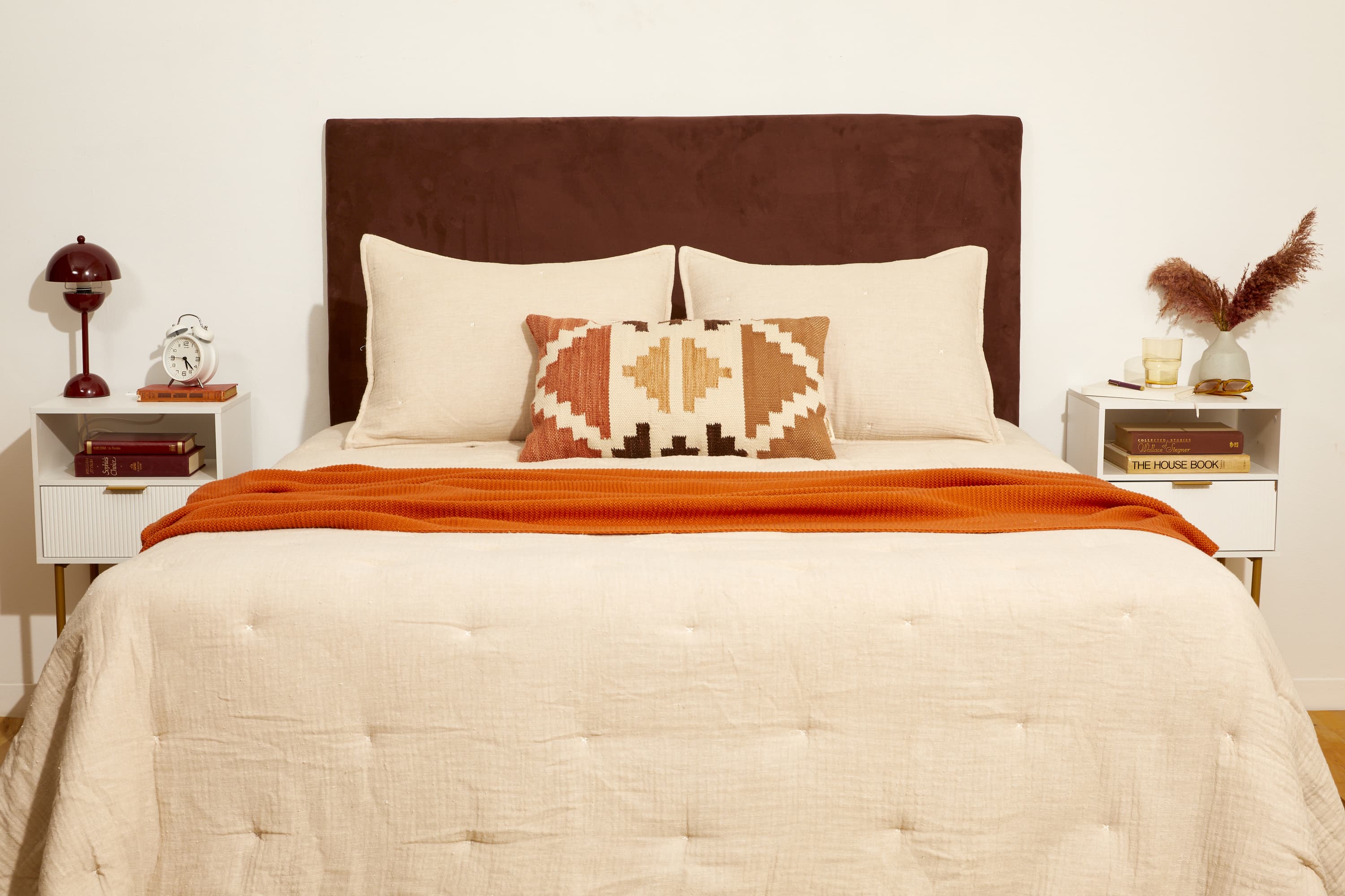 Serta Hailey 89.8 in. Square Arm 2-Piece Woven Polyester